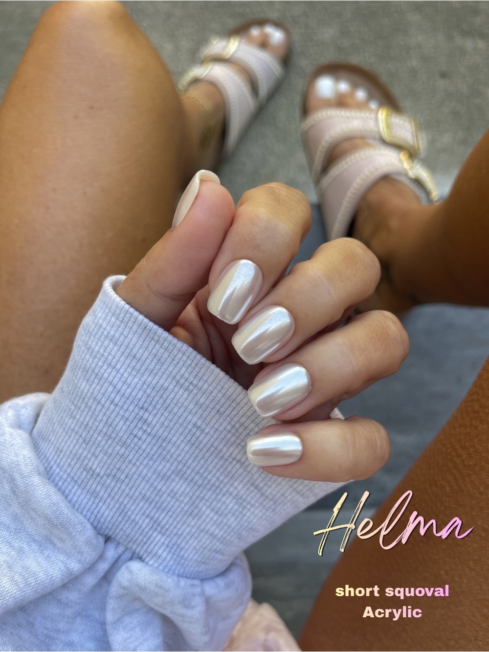 Heavenly Helma Pearl Chrome Press-On Nails - White Shimmer